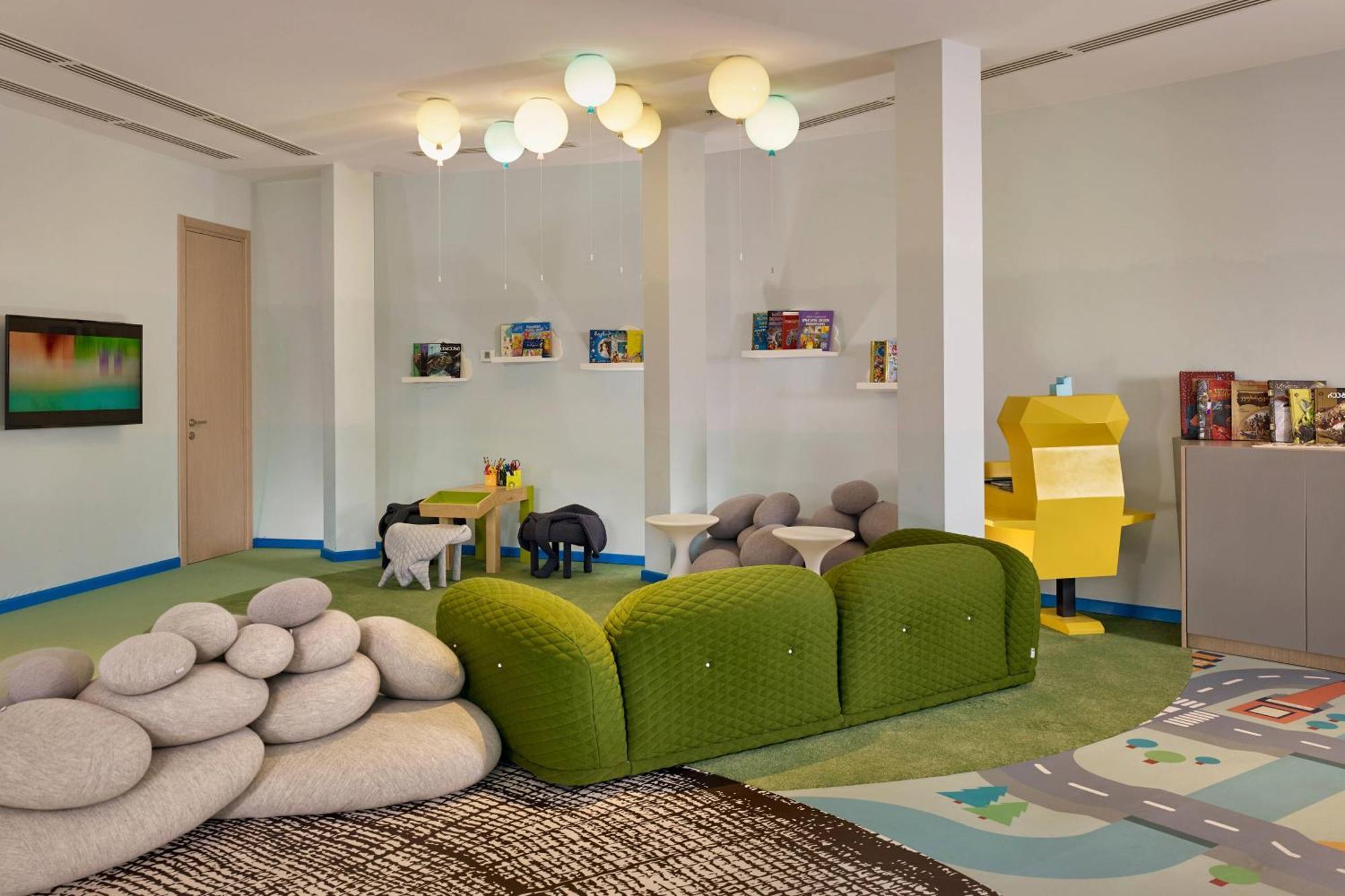 Paragraph Resort & Spa Shekvetili, Autograph Collection Εξωτερικό φωτογραφία The Kids Club at the Jumeirah Beach Hotel